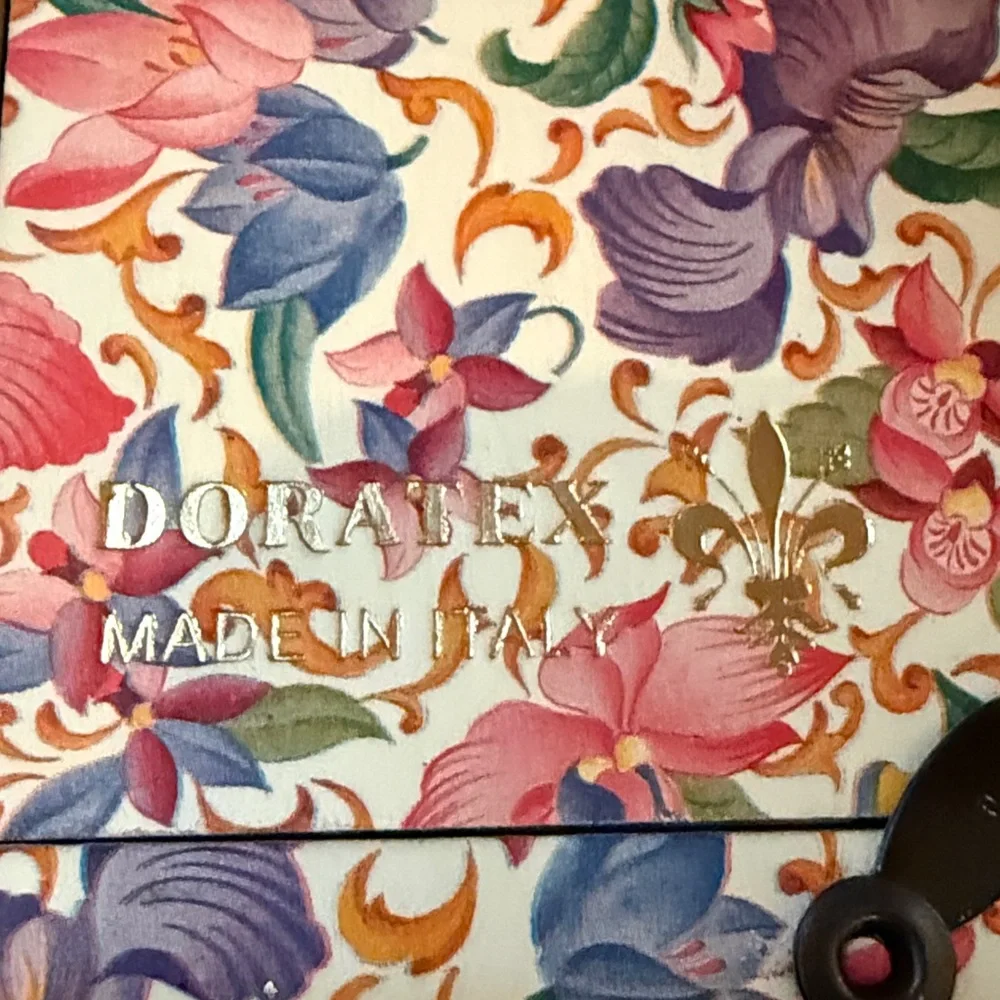 NWT Doratex Firenze Handmade in Italy 4”x6” metallic leaf vintage look frame